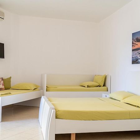 Vila Konomi Sarandë Esterno foto