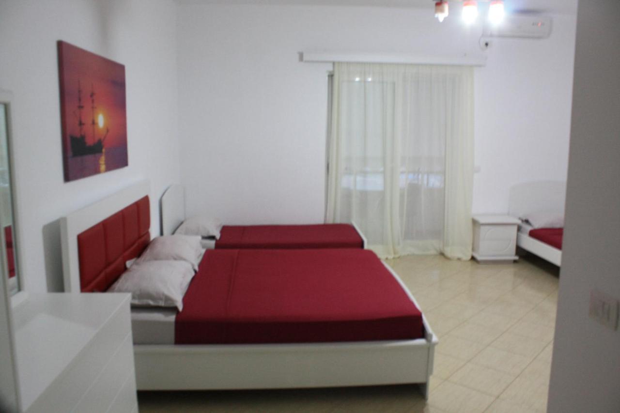 Vila Konomi Sarandë Esterno foto