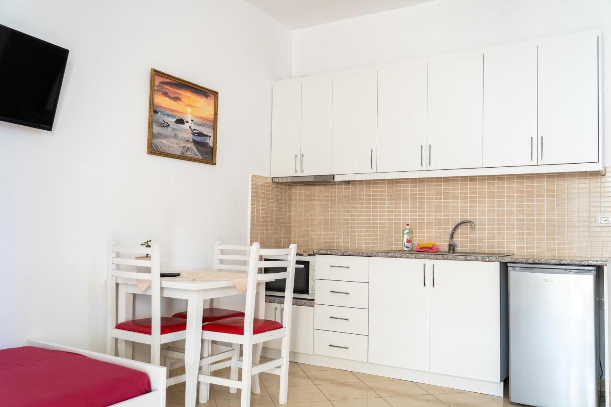 Vila Konomi Sarandë Esterno foto